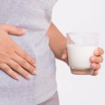 Por que algumas pessoas desenvolvem intolerância à lactose ao longo da vida?